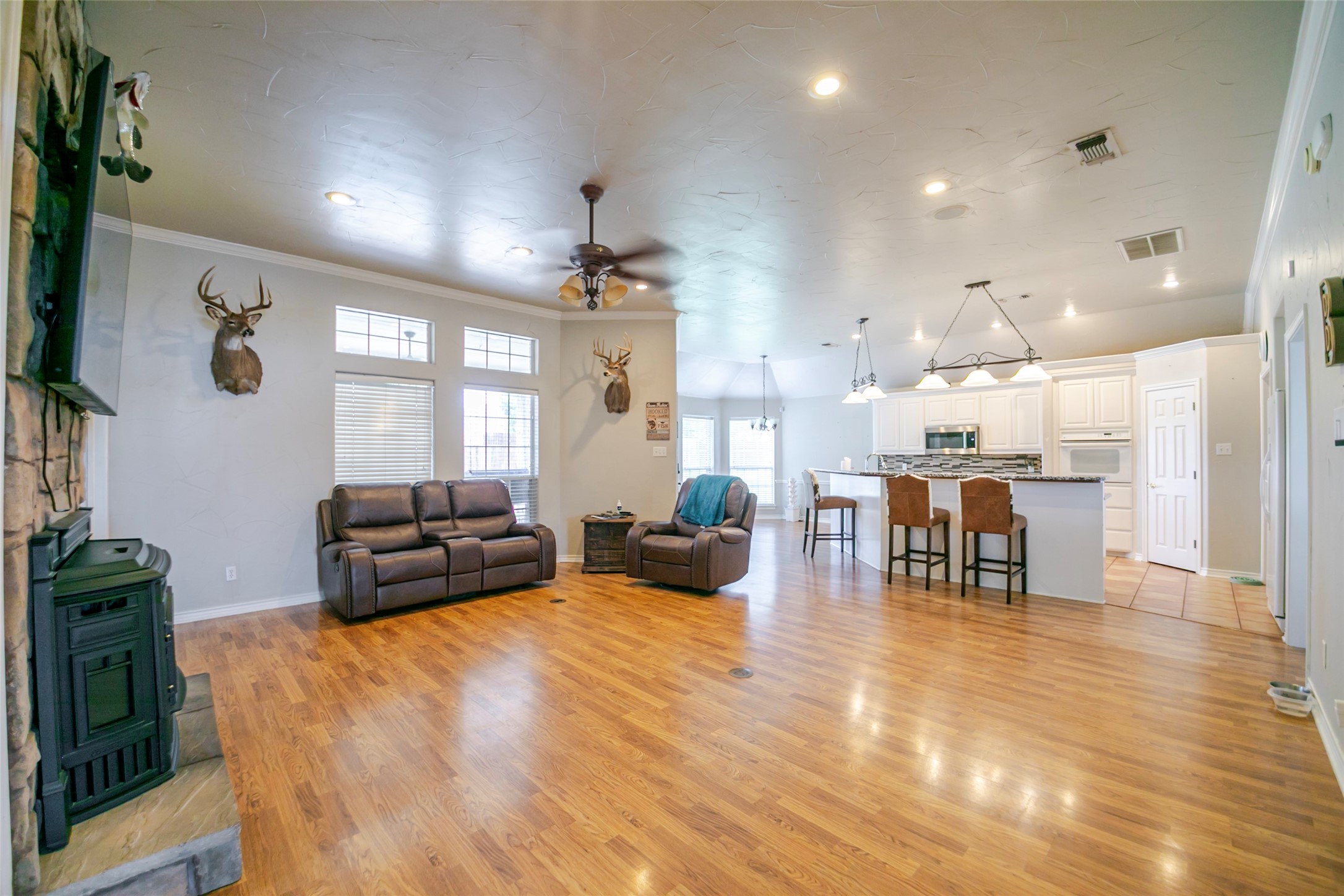 611 Fawn Trail Tioga TX 76271