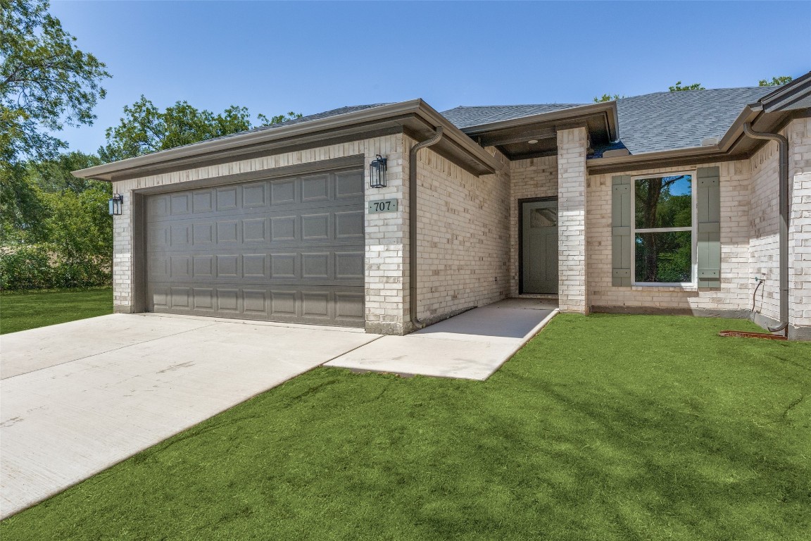 707 Jameson Street Weatherford TX 76086