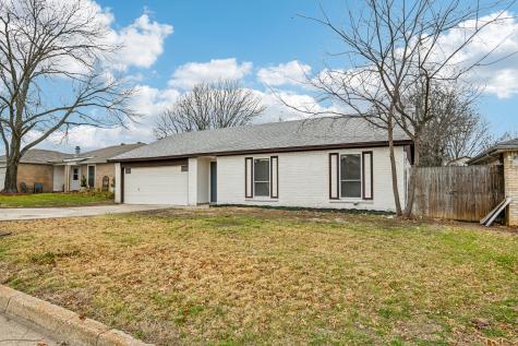 832 Cross Timbers Drive Fort Worth TX 76108