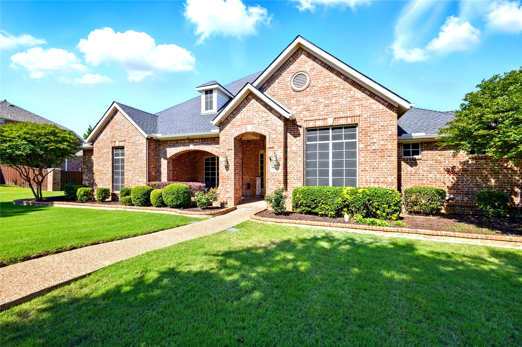 1704 Pecan Grove Carrollton TX 75007