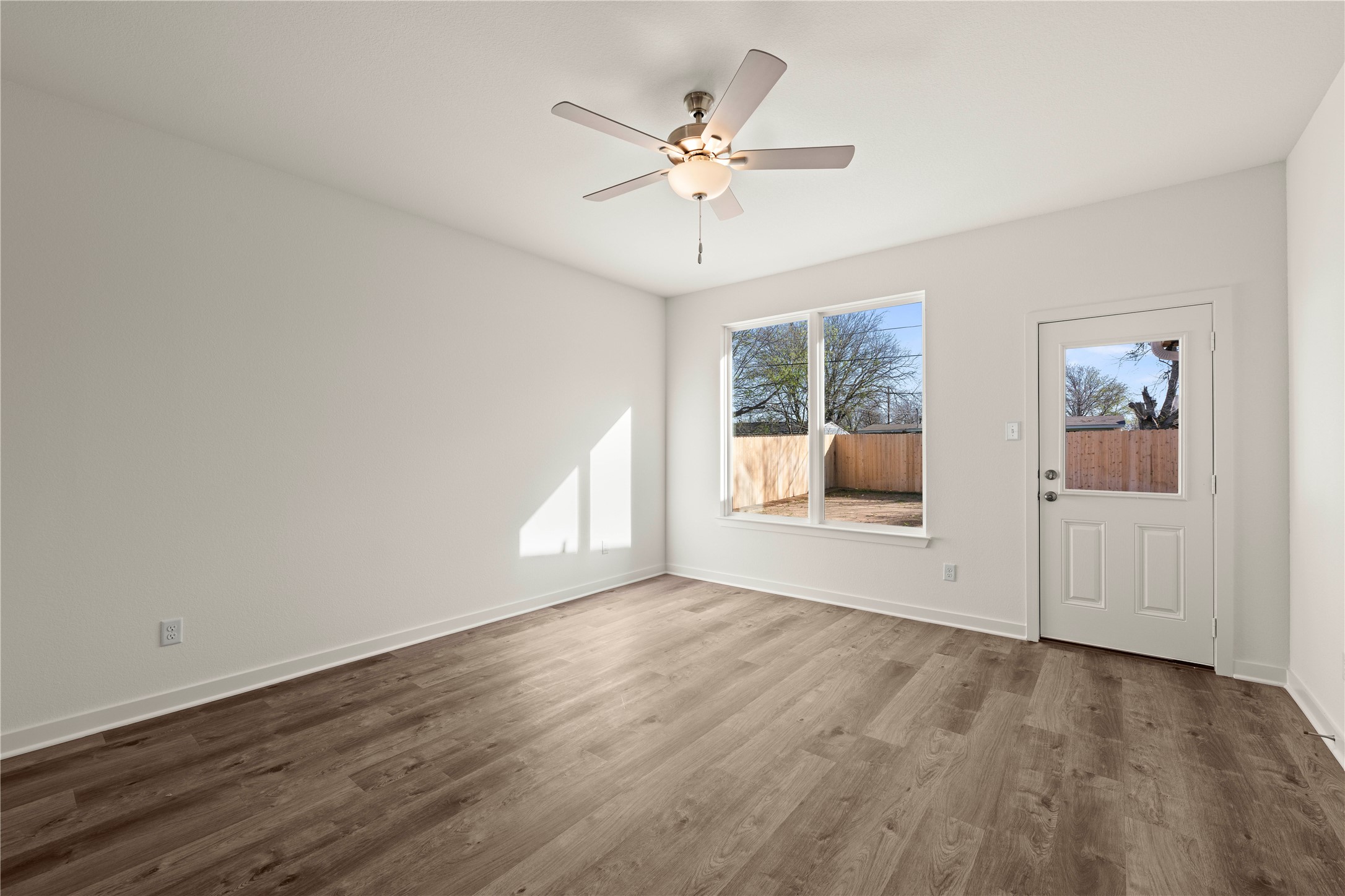 117 Adaline Bend Mcgregor TX 76657