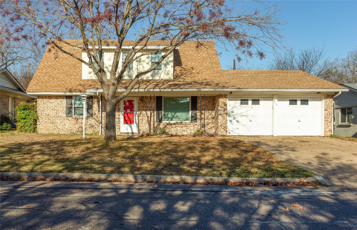 217 NE Taylor Street Burleson TX 76028