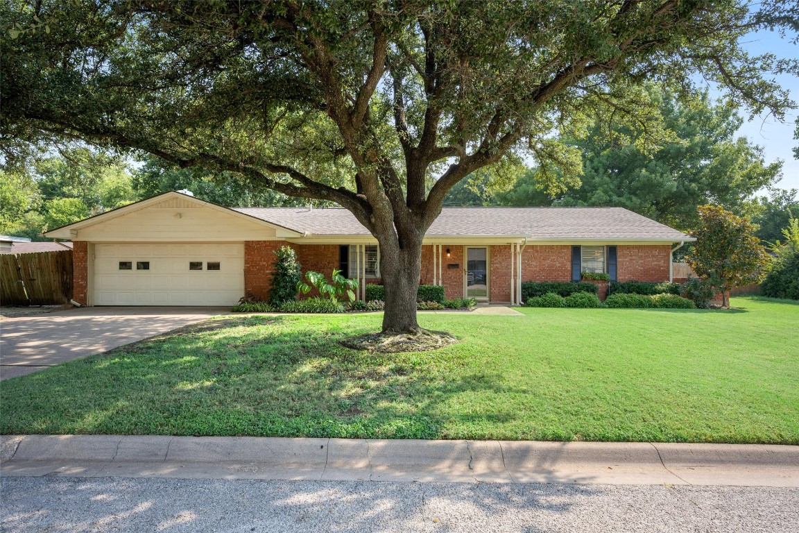 7505 Evelyn Drive Richland Hills TX 76118