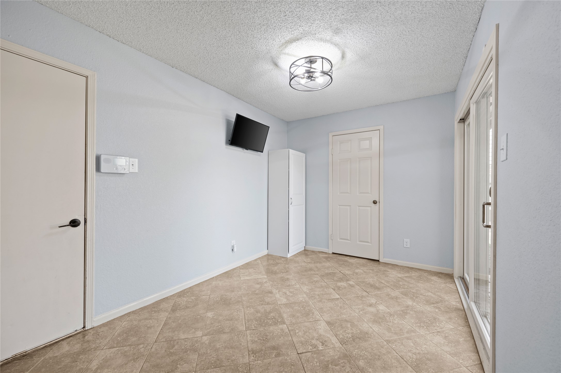 2621 Bayberry Lane Euless TX 76039
