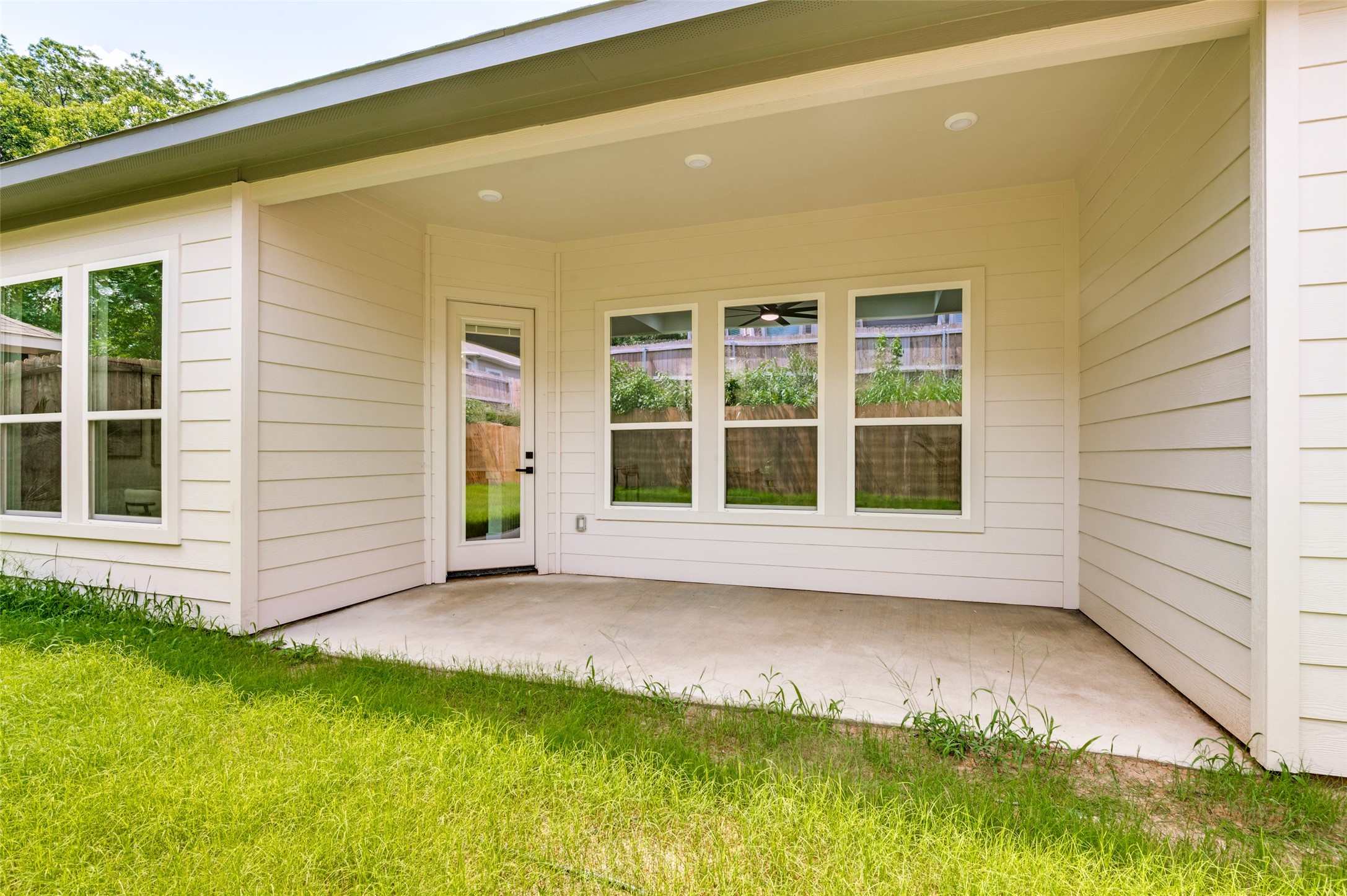 2632 Durham Street Dallas TX 75241