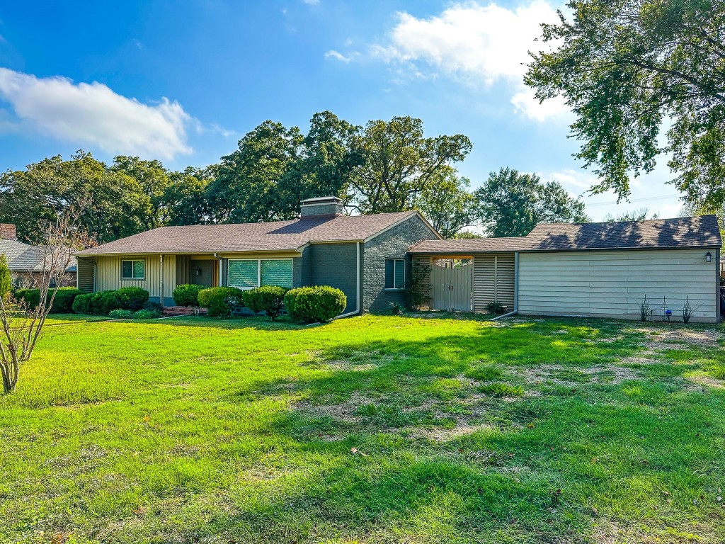 1405 Oaklawn Drive Corsicana TX 75110
