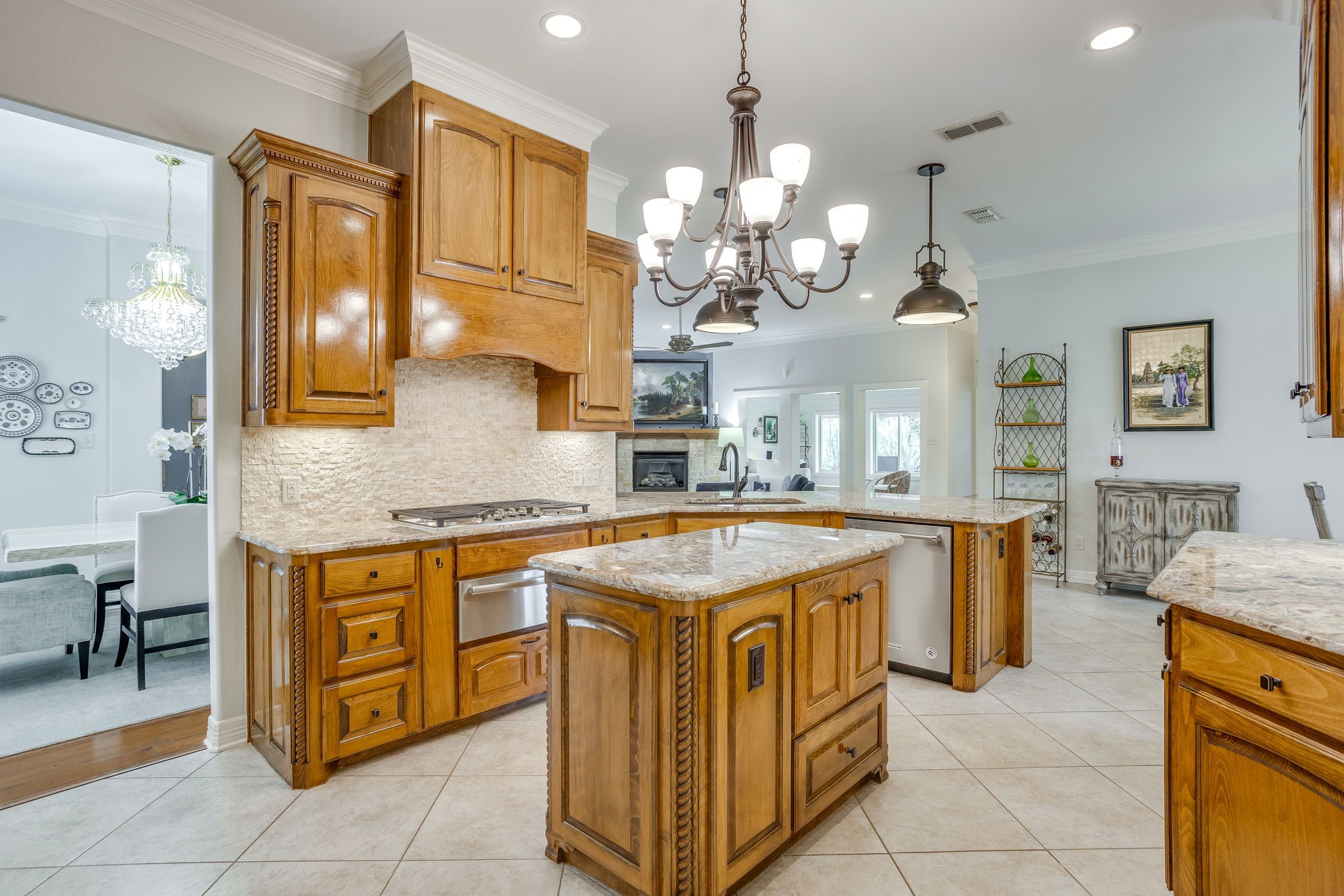 2318 Vienna Drive Granbury TX 76048