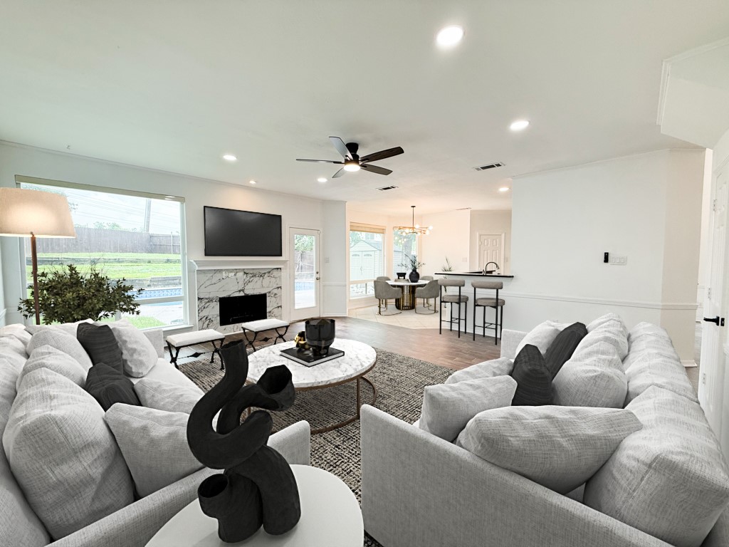 1307 Pawnee Trail Carrollton TX 75007