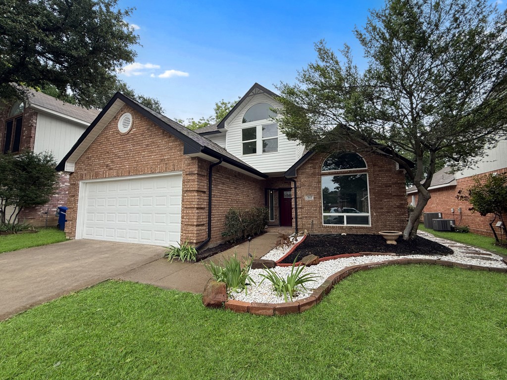 1307 Pawnee Trail Carrollton TX 75007