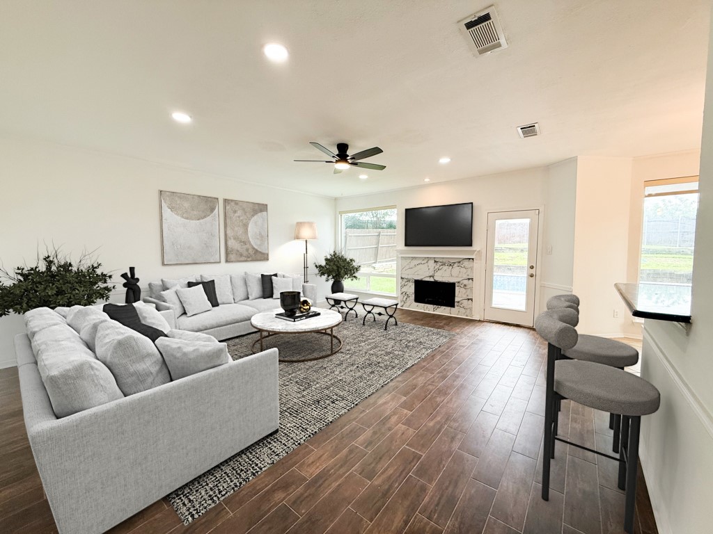 1307 Pawnee Trail Carrollton TX 75007