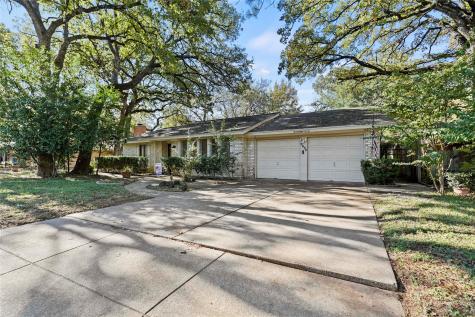 2820 Blackwood Drive Arlington TX 76013