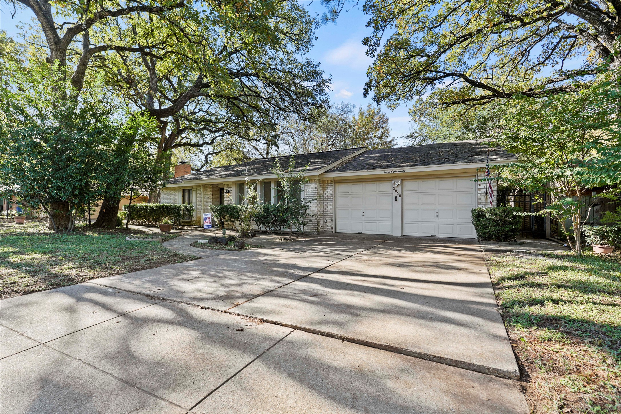 2820 Blackwood Drive Arlington TX 76013