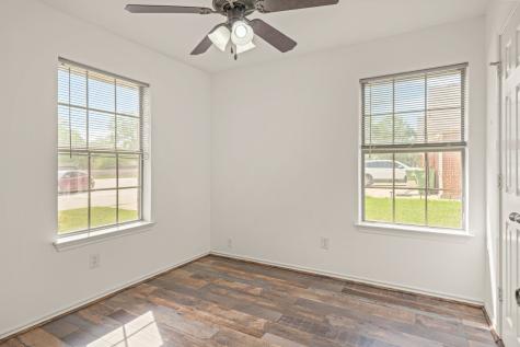 502 S Main Street Aubrey TX 76227