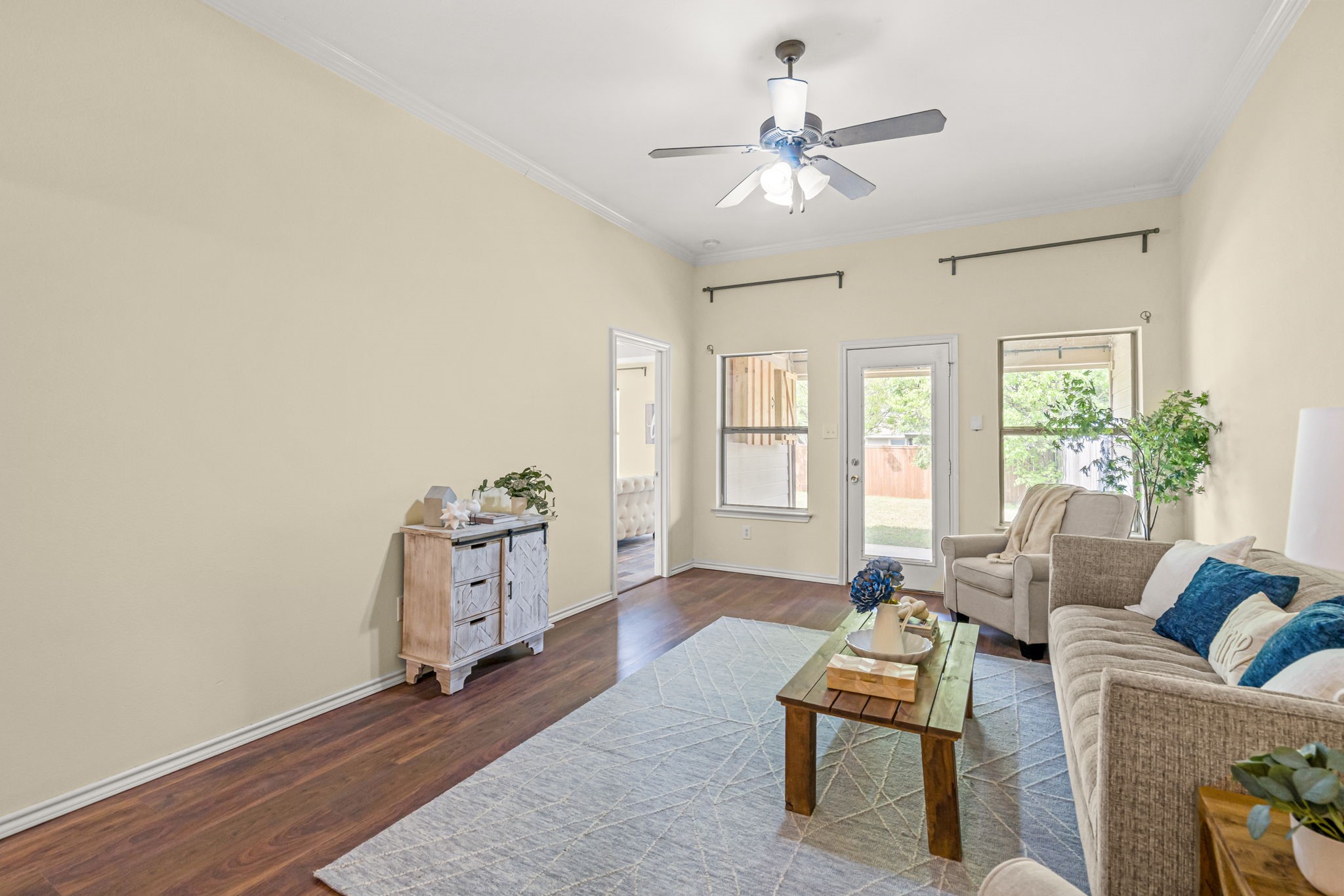 502 S Main Street Aubrey TX 76227