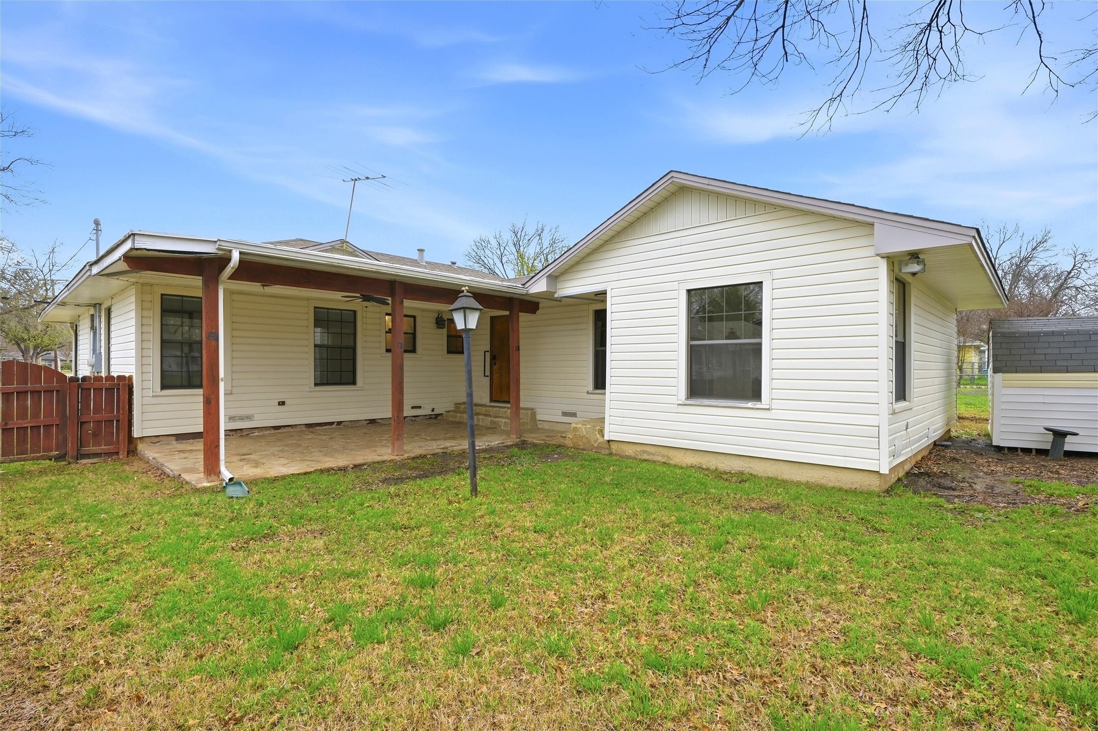 603 N Wharton Street Sherman TX 75092