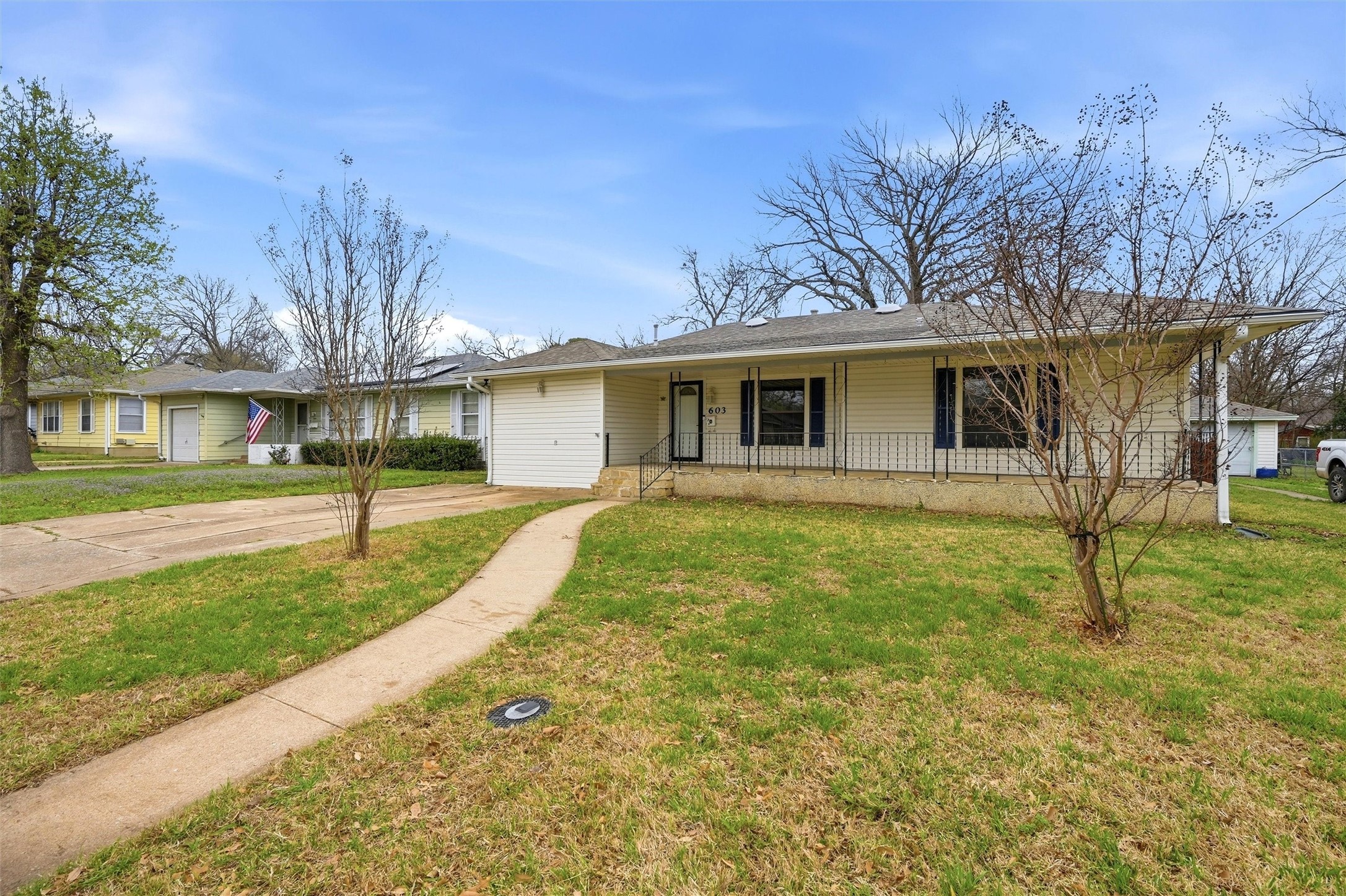 603 N Wharton Street Sherman TX 75092