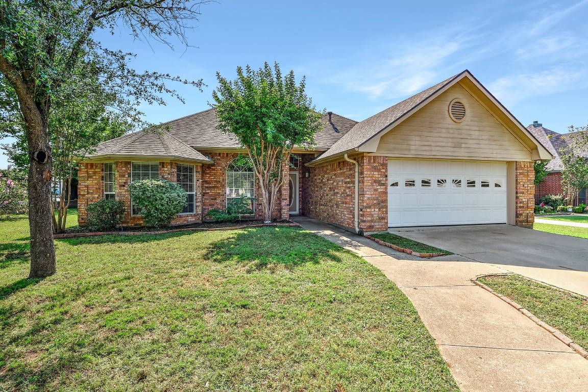113 Chrissa Drive Pottsboro TX 75076