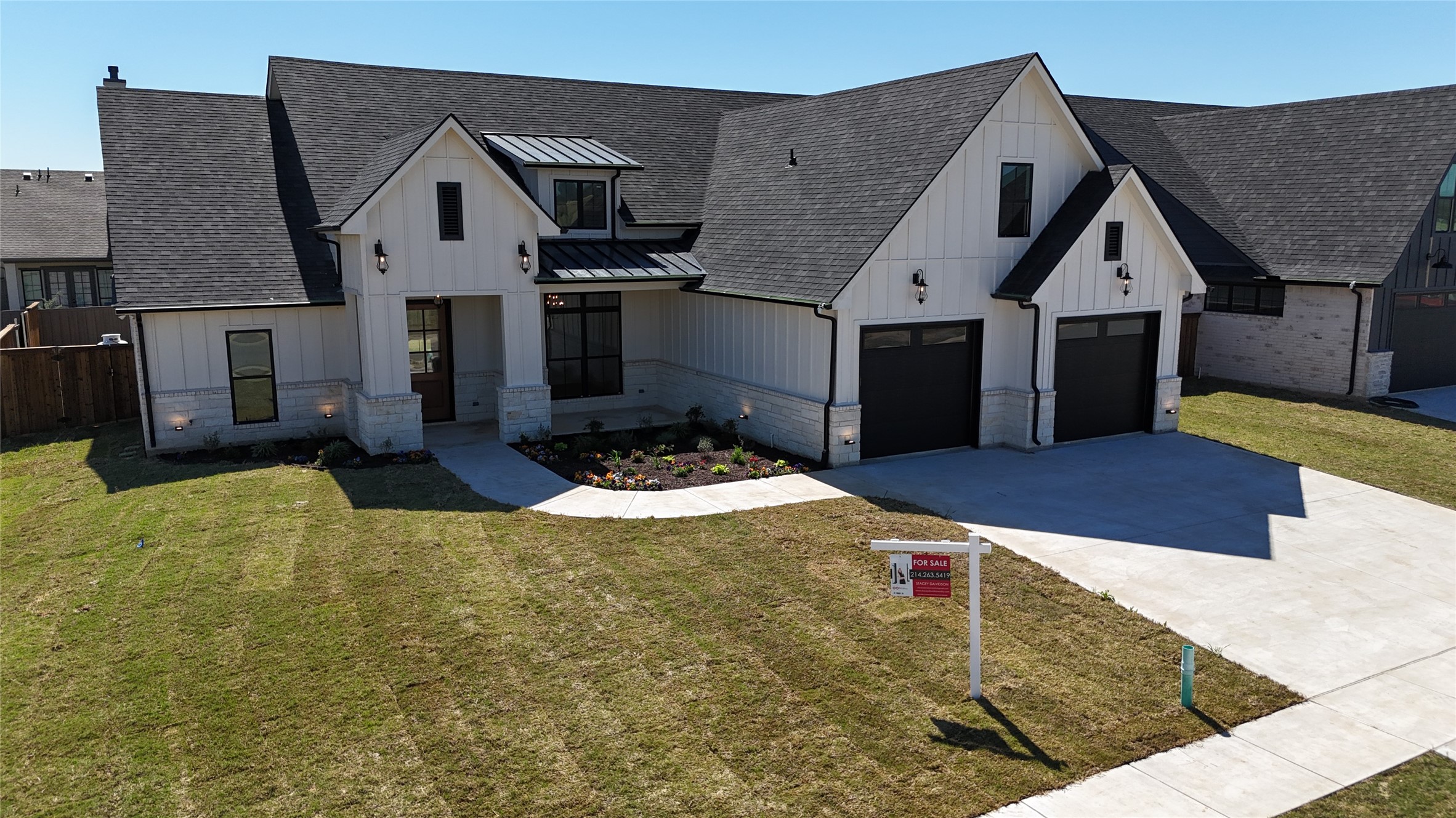 2033 Nichole Boulevard Pottsboro TX 75076