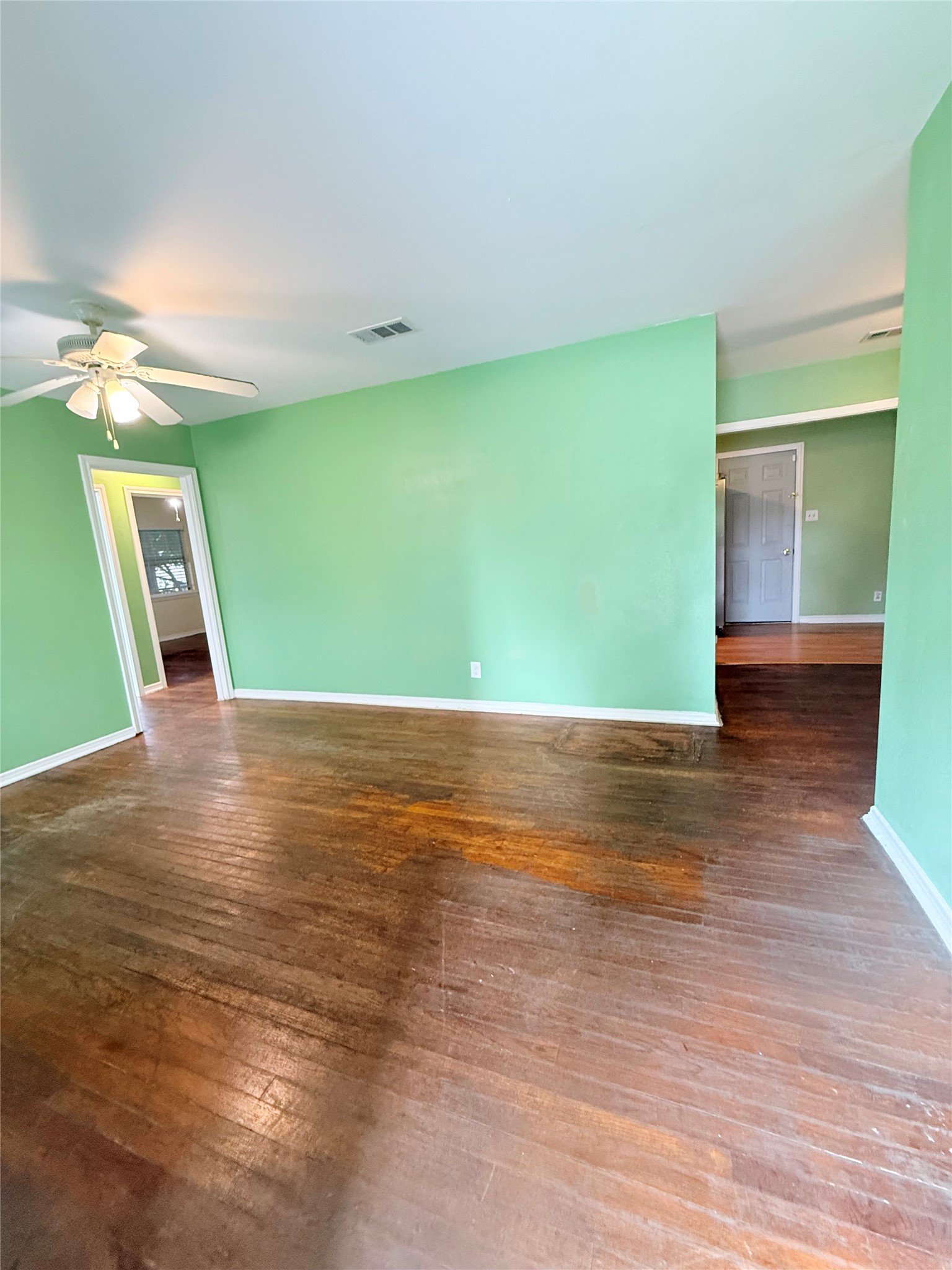 11827 Gaston Parkway Dallas TX 75218