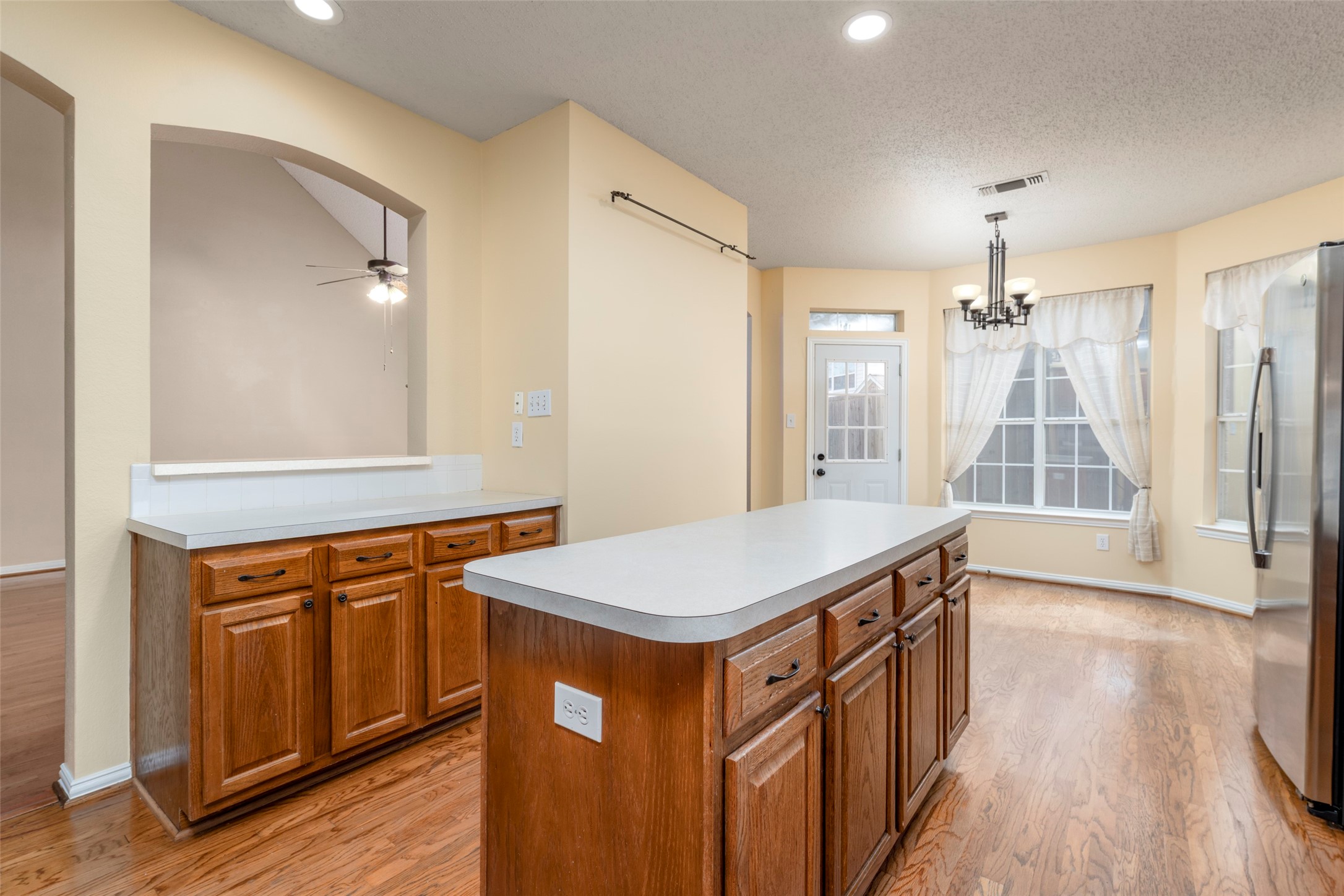 5704 Champion Court Arlington TX 76017