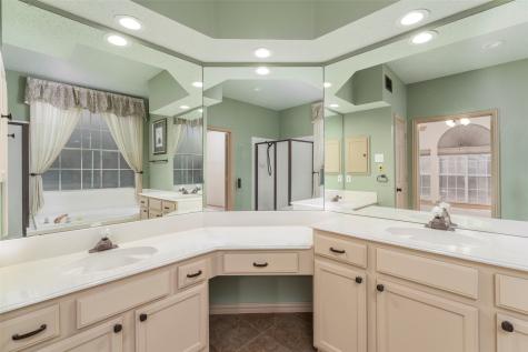 5704 Champion Court Arlington TX 76017