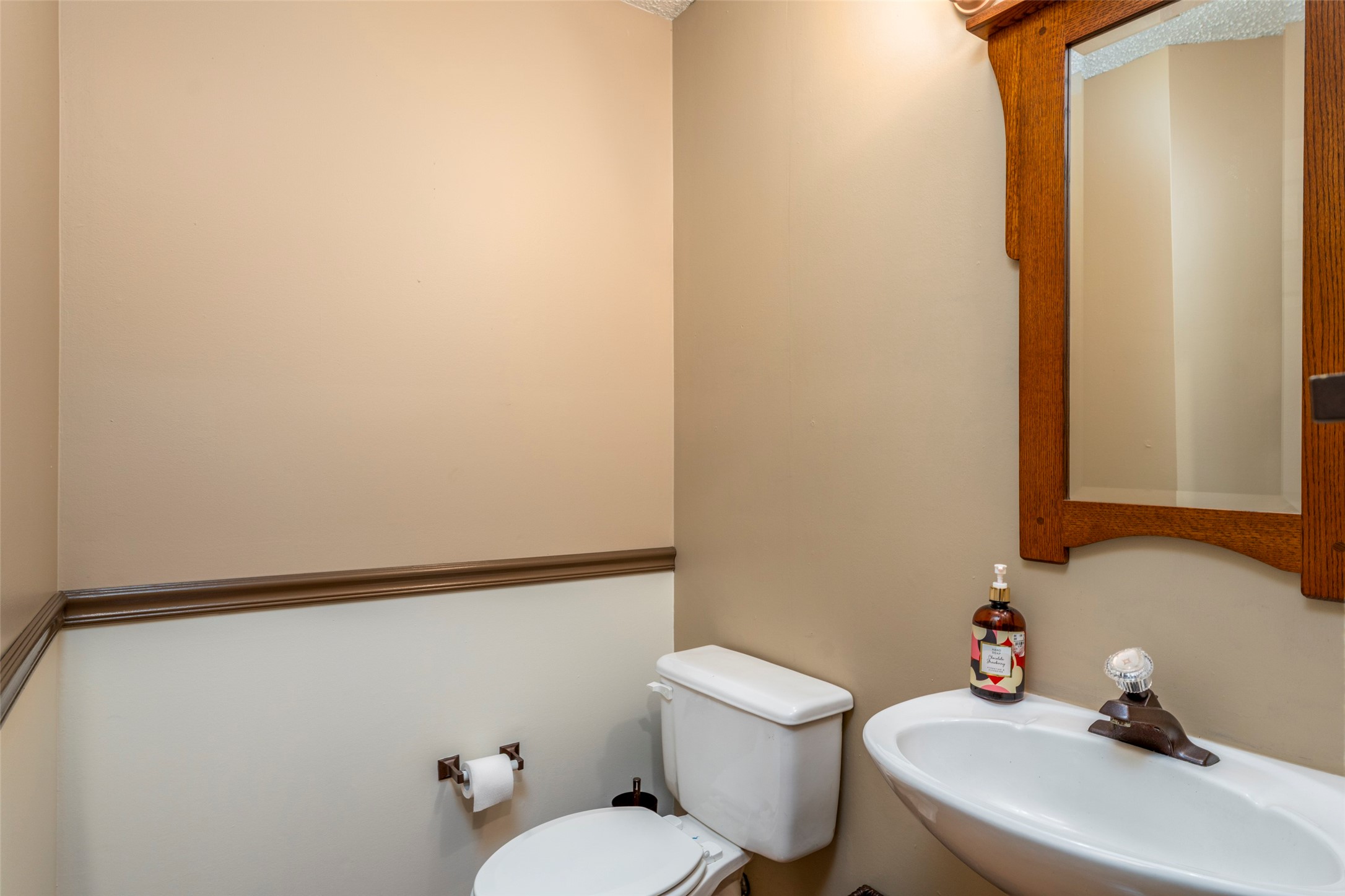 5704 Champion Court Arlington TX 76017