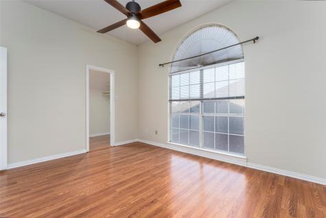 5704 Champion Court Arlington TX 76017