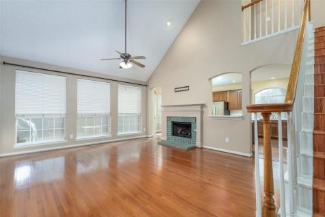 5704 Champion Court Arlington TX 76017