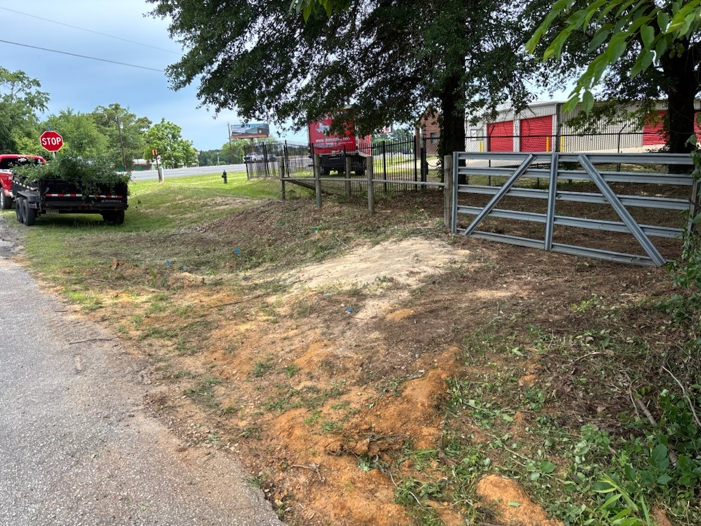 18995 Cr-1102 Flint TX 75762