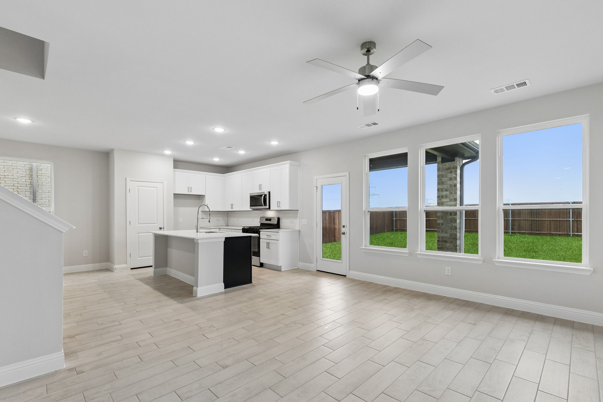 1220 Triton Drive Seagoville TX 75159