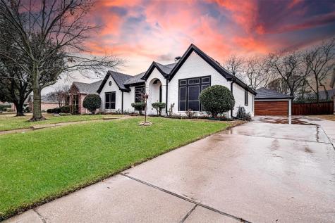 1015 Muirfield Drive Mansfield TX 76063