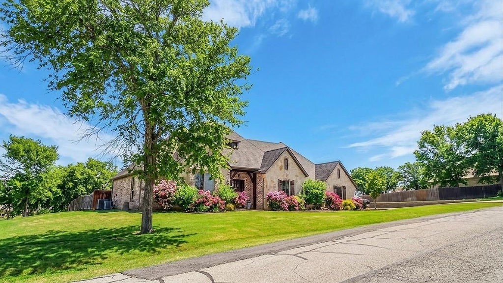 138 Tananger Springs Drive Denison TX 75021