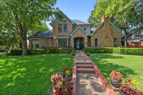 2417 Clearspring Drive S Irving TX 75063