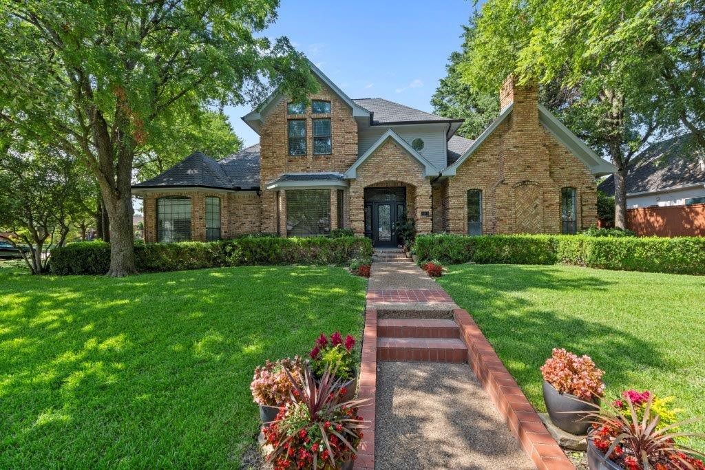 2417 Clearspring Drive S Irving TX 75063