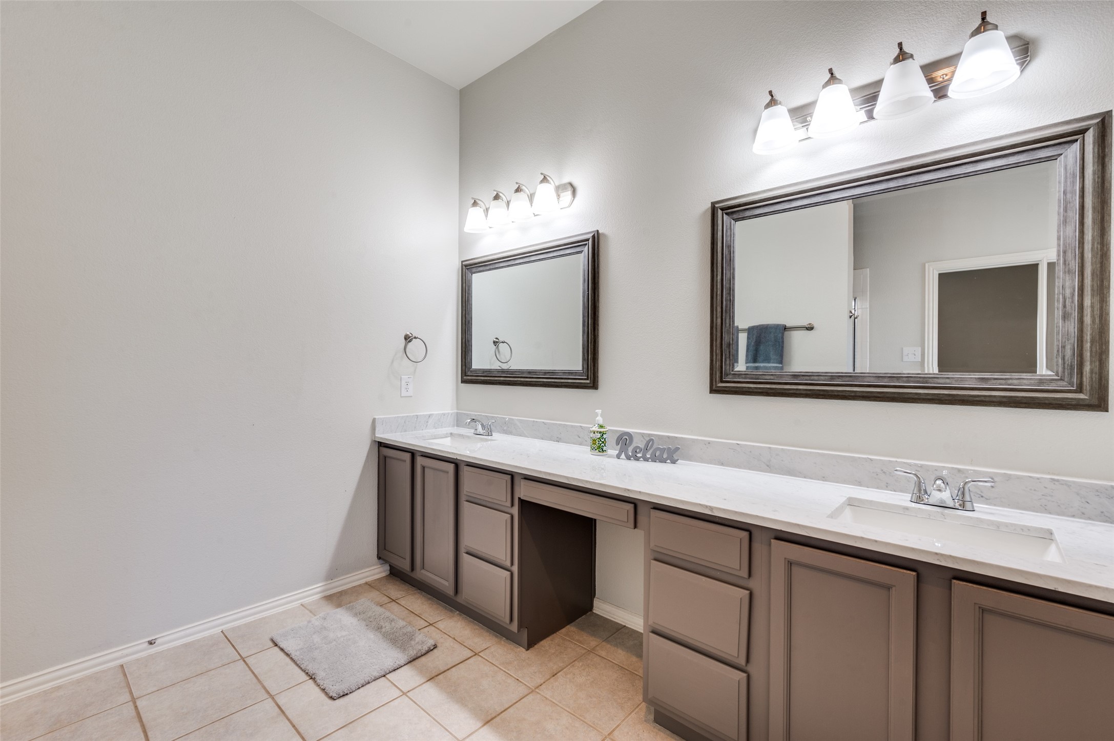330 Kirby Drive Argyle TX 76226