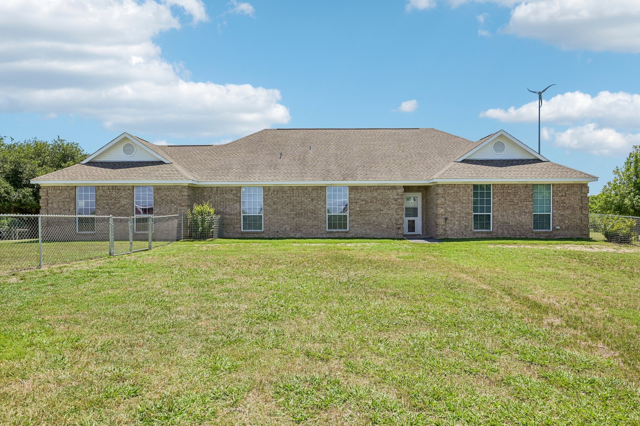 346 SE County Road 0090 Powell TX 75153