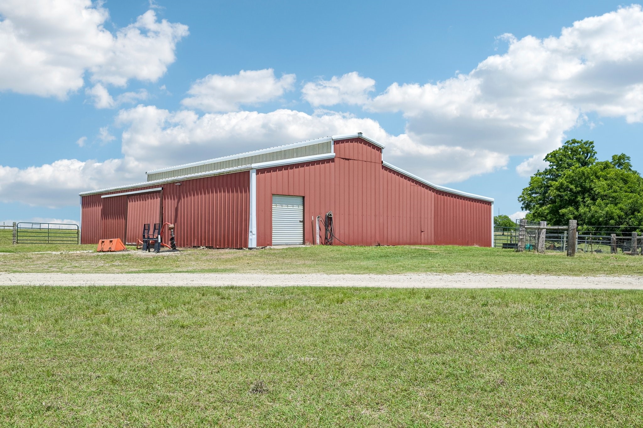 346 SE County Road 0090 Powell TX 75153