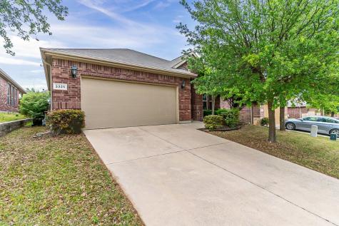 3325 Lone Brave Drive Fort Worth TX 76244