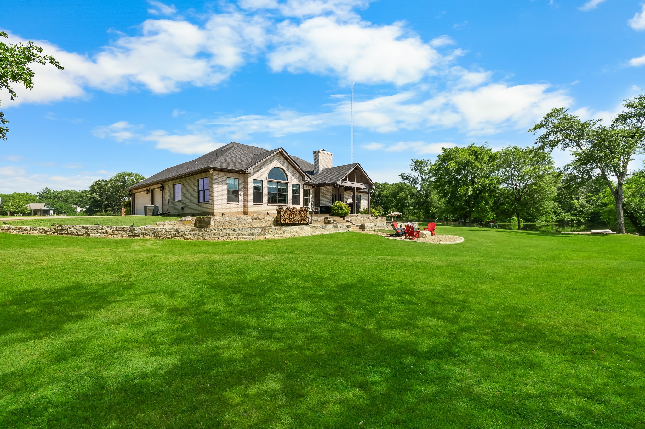 230 Vz County Road 1833 Grand Saline TX 75140