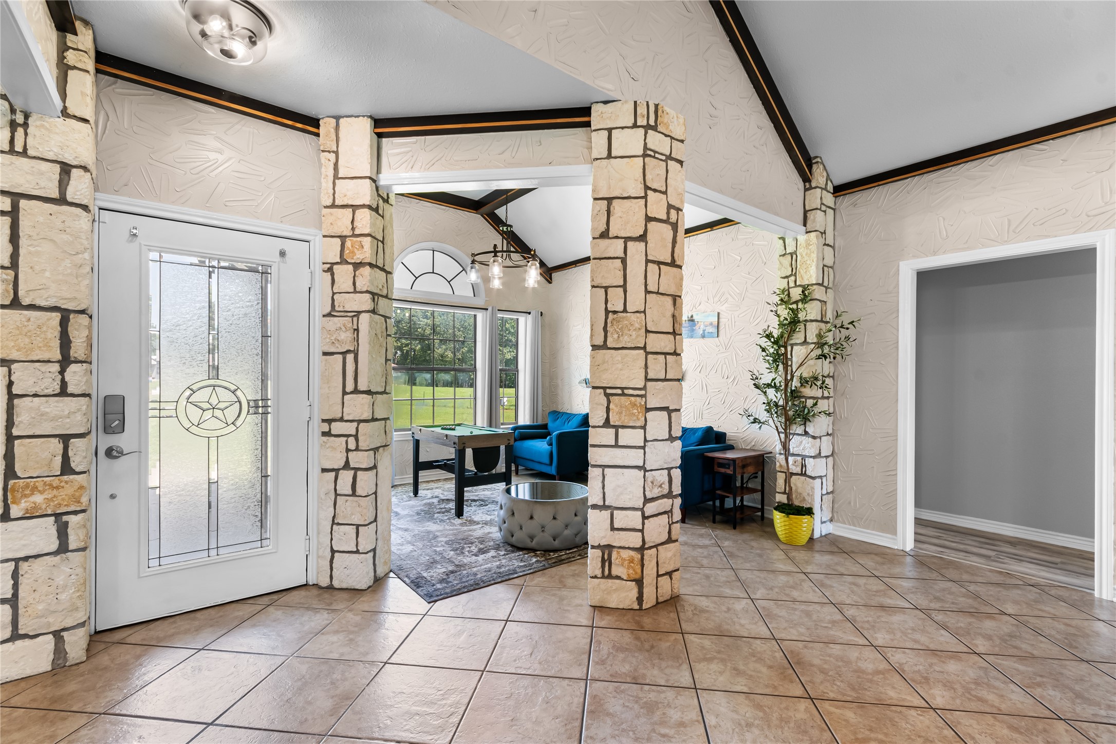 230 Vz County Road 1833 Grand Saline TX 75140
