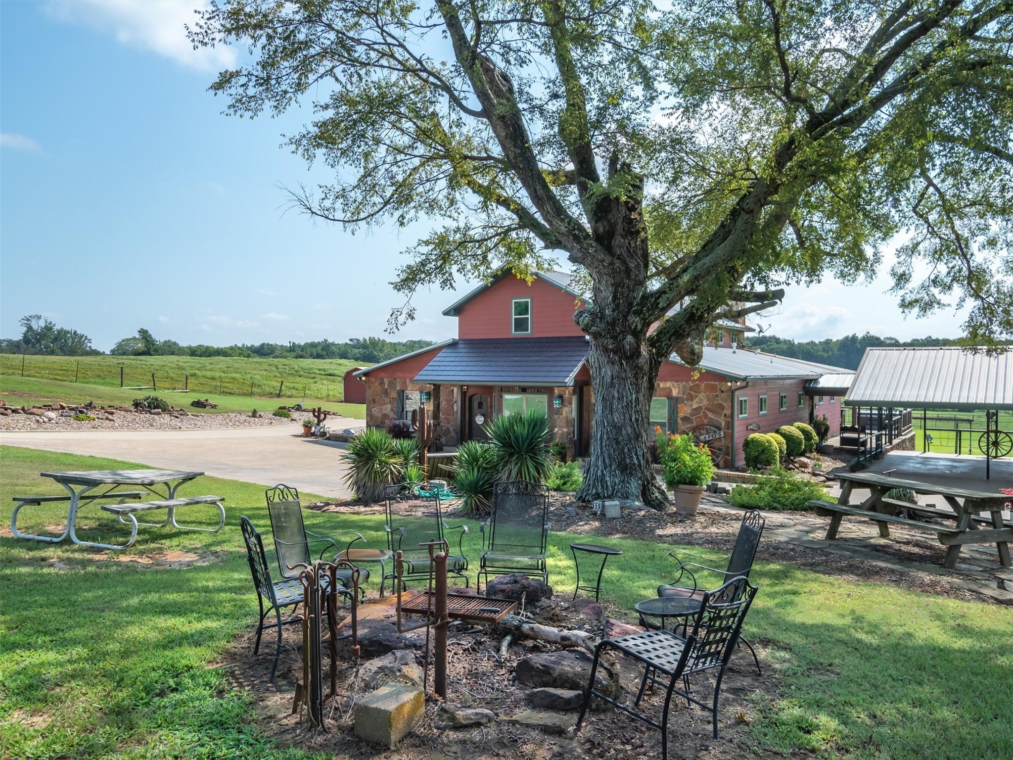 5282 N State Highway 37 Winnsboro TX 75494