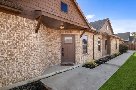 415 N Montague Street Pilot Point TX 76258