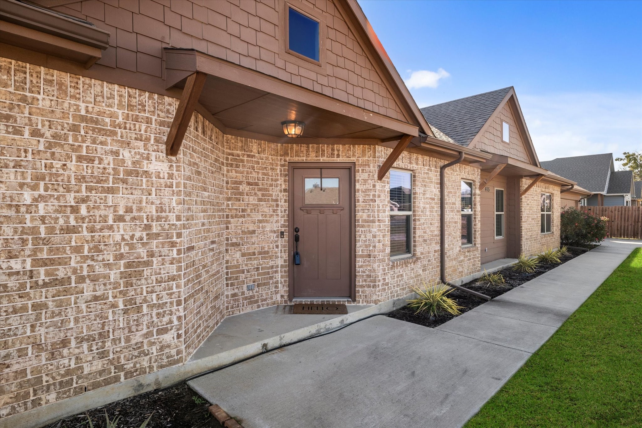 415 N Montague Street Pilot Point TX 76258