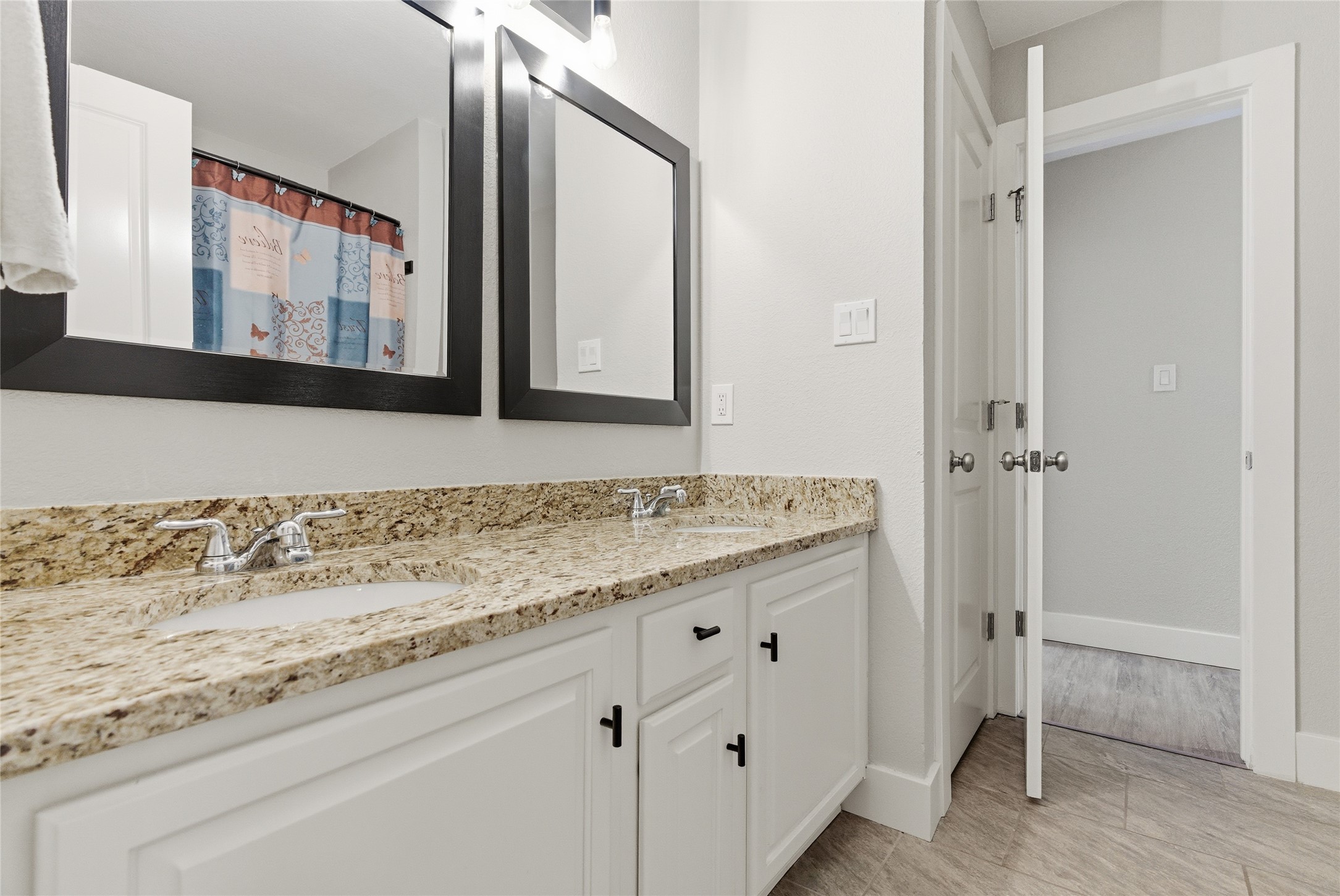 10245 Sunset View Drive Fort Worth TX 76108