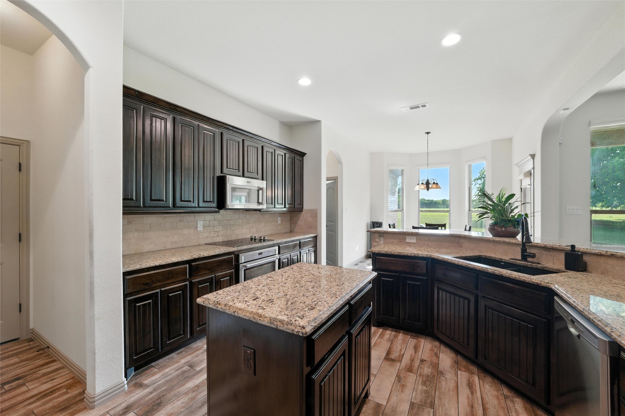 114 Taylor Ridge Drive Waxahachie TX 75167