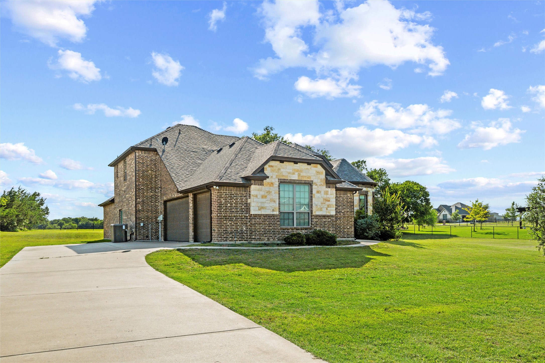 114 Taylor Ridge Drive Waxahachie TX 75167