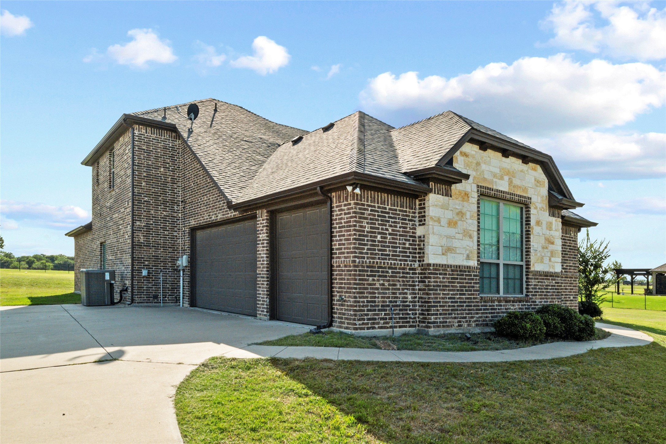 114 Taylor Ridge Drive Waxahachie TX 75167