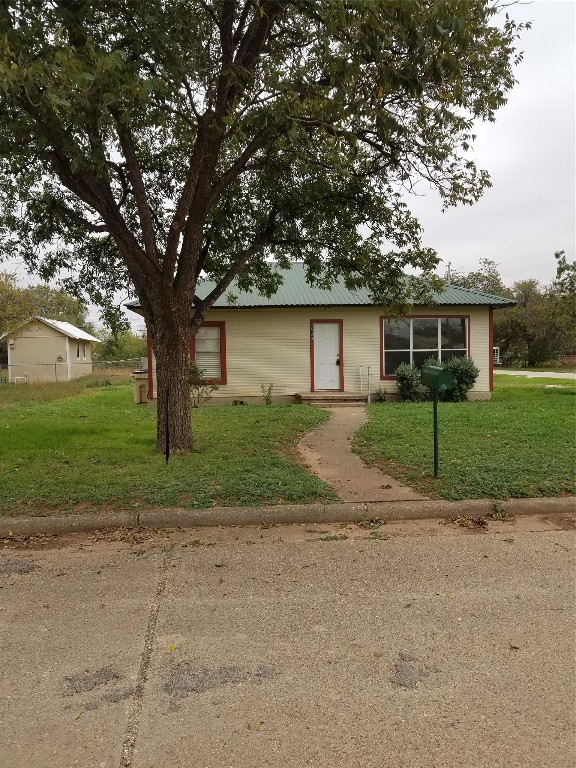 823 Oak Merkel TX 79536