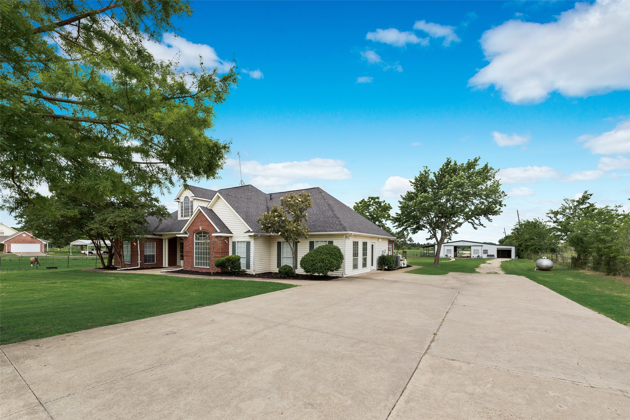 2169 County Road 4106 Kaufman TX 75142