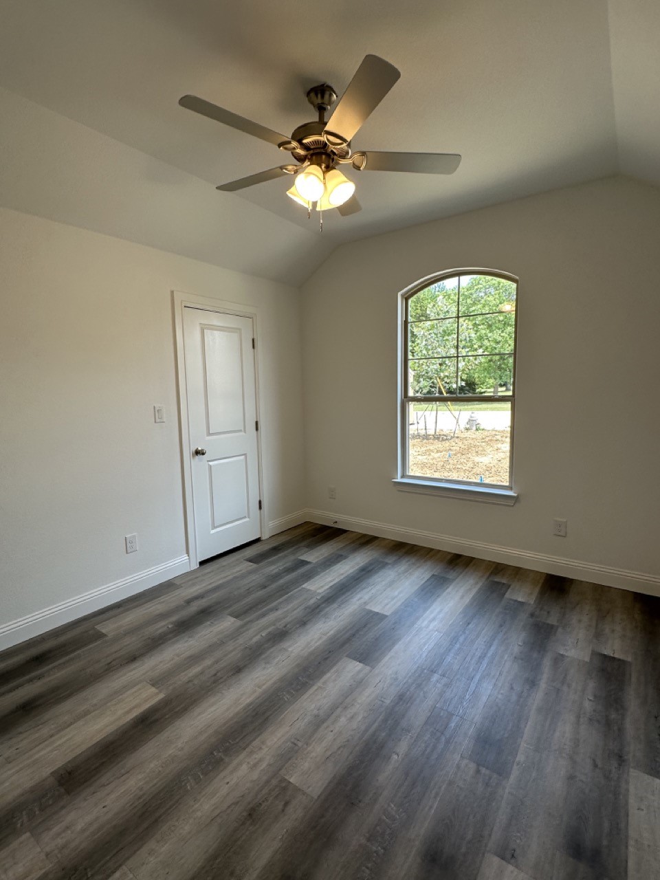 418 S 2nd Street Krum TX 76249